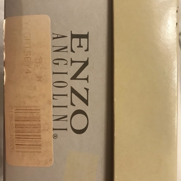 Enzo Angiolini Vintage Gatsby Brown Suede 9 N - Picture 8 of 8